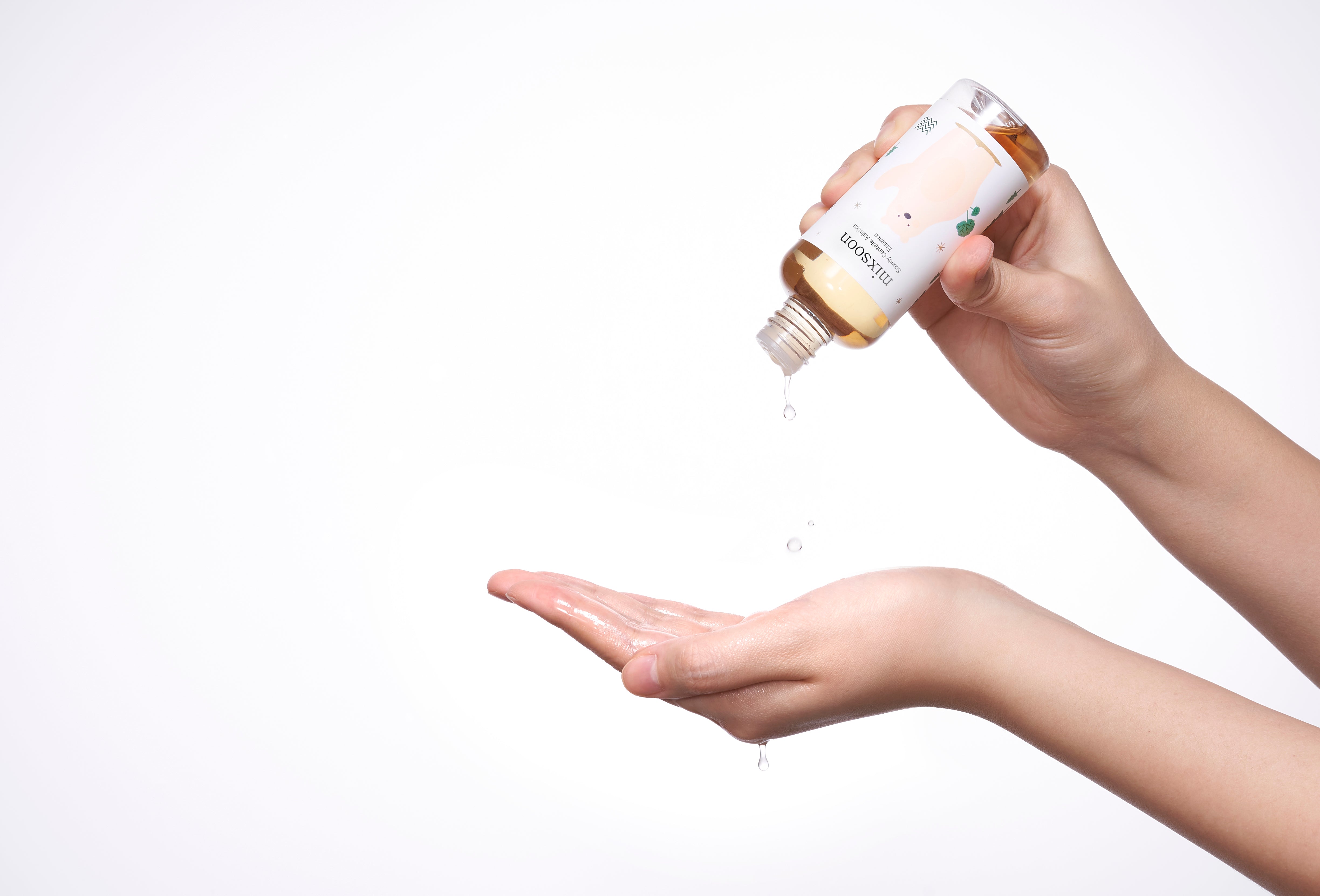 MIXSOON Soondy Centella Asiatica Essence [100ml]