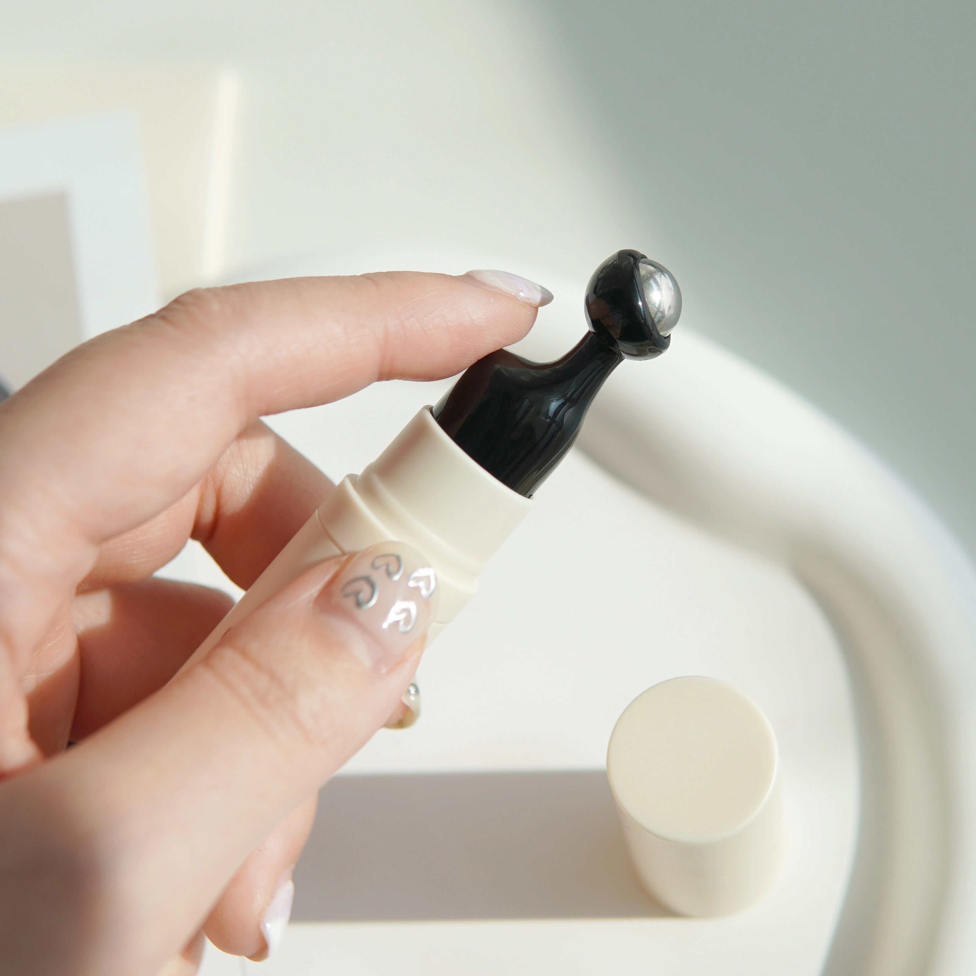 OWNALL Collagen Lifting  Rolling Eye Cream