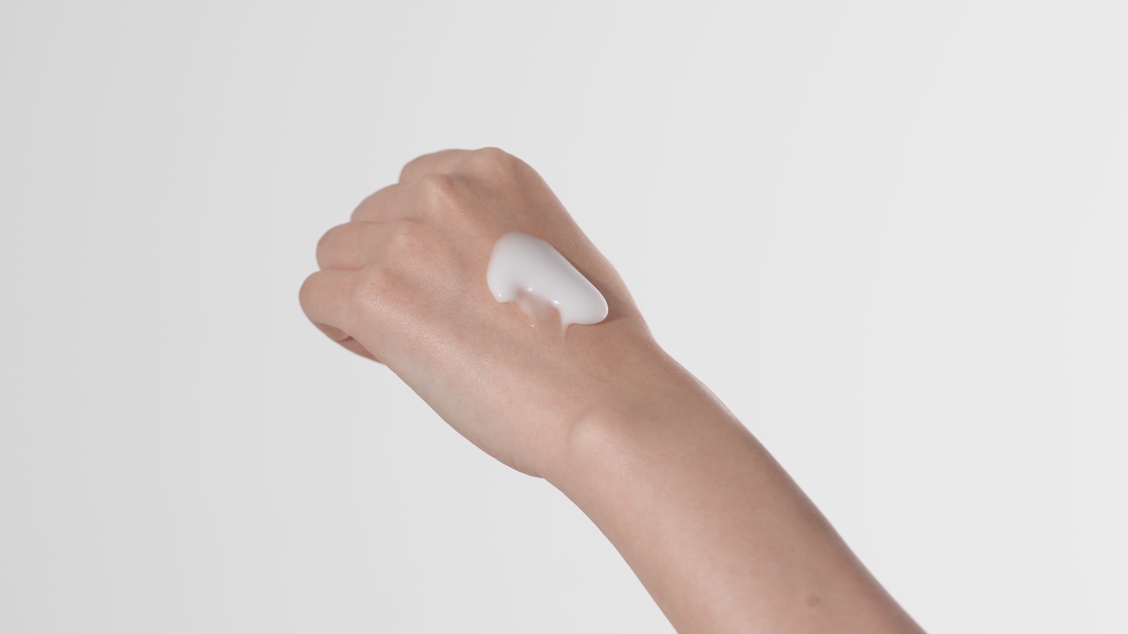 Charger la vidéo : MARINABI Kelp Cica Calming Cream 50ml